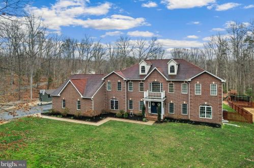 9391 Keyser Rd, Nokesville, VA 20181-3359