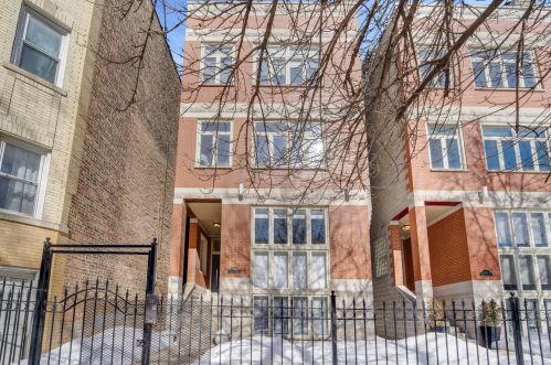 2136 Crystal St, Chicago, IL 60622-3083
