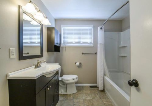 4546 Laredo St, Springfield OH  45503-6024 exterior
