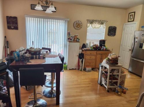 2201 Landing Walk Dr, Duluth, GA 30097-4371