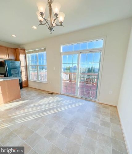 15 Union Ridge Dr, Charles Town WV  25414-4990 exterior