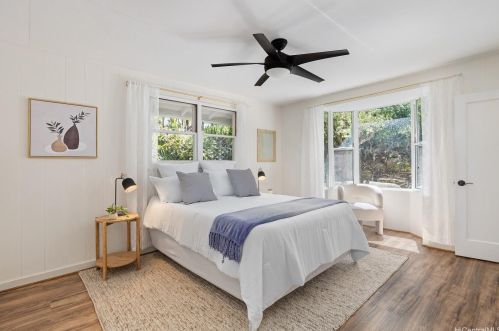 937 Kului Pl, Honolulu, HI 96821-1741