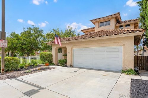 1593 Avenida Guillermo, Oceanside, CA 92056-6551
