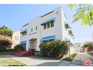 156 Catalina St, Los Angeles, CA 90004-4669