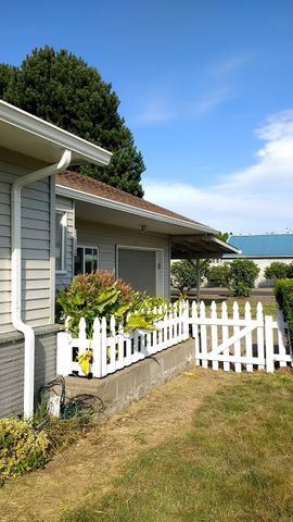 3912 12th St, Lees Camp, OR 97141-2635