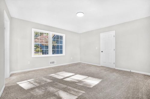 1362 Hicks Cir, Conyers GA  30012-4211 exterior