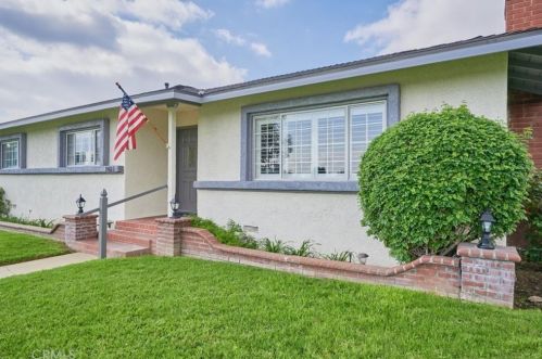 1423 2nd Ave, Upland, CA 91786-2310