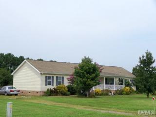 374 Daniels Rd, Corapeake, NC 27926-9502