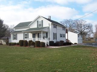 4281 State Route 61, New Pittsburgh, OH 44865-9649