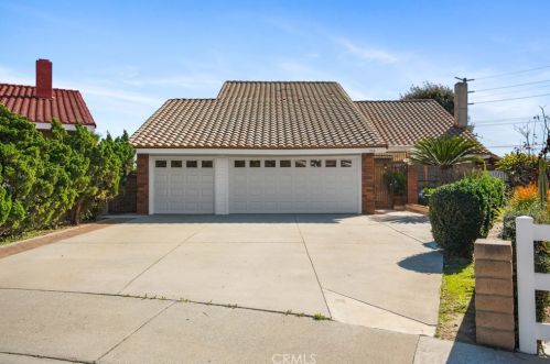 700 Lexington Ave, Montebello, CA 90640-2576