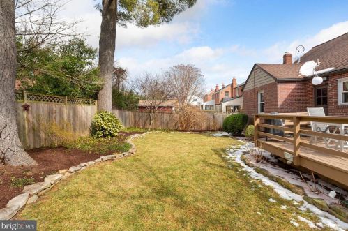 10006 Markham St, Silver Spring MD 20901-2233 exterior