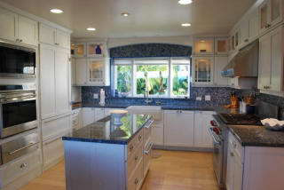 2 Santa Cruz Blvd, Santa Barbara, CA 93109-2053