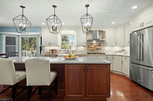 5 Braxton Dr, Montgomery, NJ 08502-4602