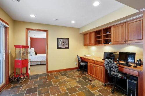 1704 Brant Cir, Saint Paul MN  55122-2290 exterior