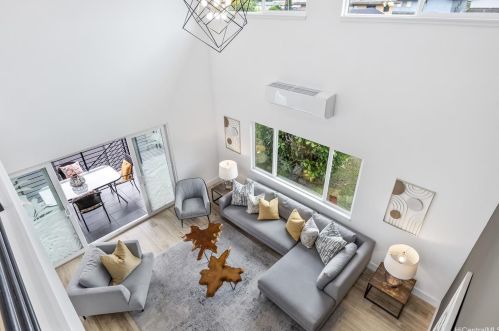 3033 Manoa Rd, Honolulu HI  96822-1503 exterior