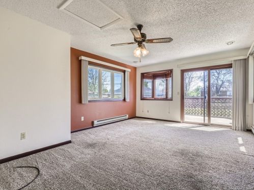 2660 Holly St, Denver CO  80207-3230 exterior