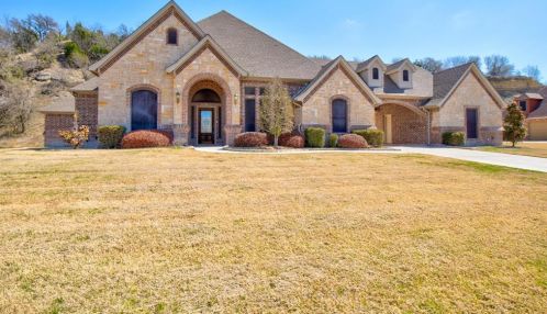 4400 Silver Mesa Ln, Fort Worth, TX 76108-9391