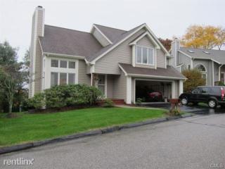 21 Scenic Hill Rd, Huntington CT  06484-2269 exterior
