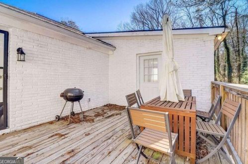 4265 Hidden Valley Dr, Atlanta GA  30349-1837 exterior