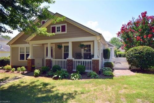 137 Parkview Ln, Redland, NC 27006-8777