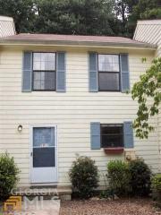 1017 Travelers Trl, Kennesaw, GA 30144-2870