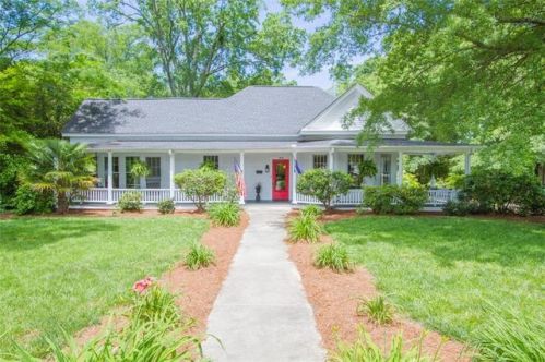 302 River St, Belton, SC 29627-1421