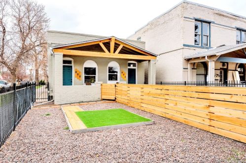 800 4th Ave, Denver CO  80218-3708 exterior