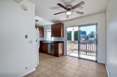 232 Candice Pl, Vista CA  92083-1984 exterior