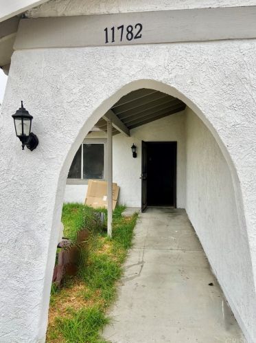 11782 Snyder Ave, Chino, CA 91710-1859