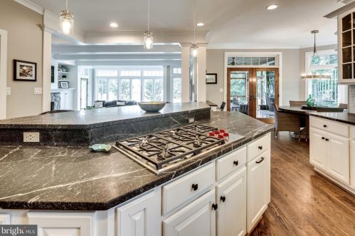 612 Cpe Mckinsey Dr, Severna Park MD 21146-4057 exterior