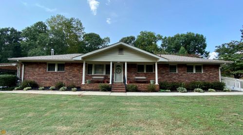 100 Concord Rd, Smyrna, GA 30082-3908