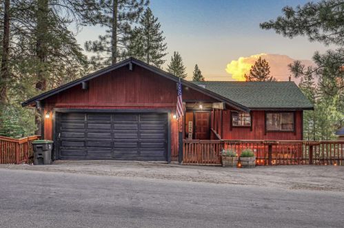 10798 Jeffery Pine Rd, Truckee, CA 96161-2004