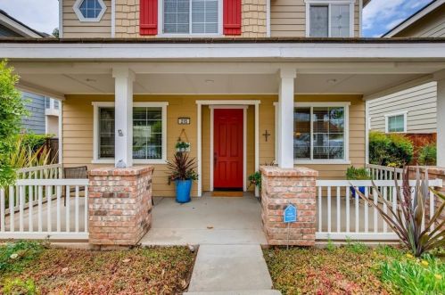 215 Vineyard Rd, San Marcos, CA 92069-1855