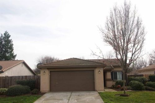 4275 Monhegan Way, Mather, CA 95655-3017