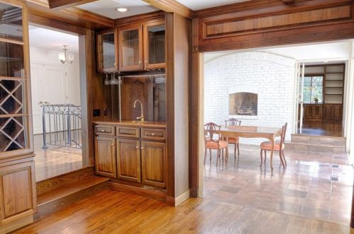 1628 La Loma Dr, Santa Ana CA 92705-3078 exterior