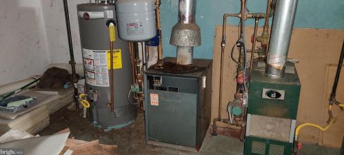 144 Kent St, Trenton NJ 08611-1018 exterior