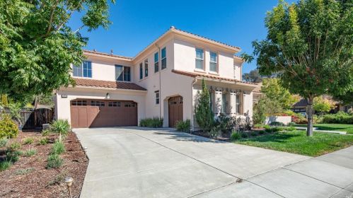 2960 German St, Fairfield, CA 94534-8318