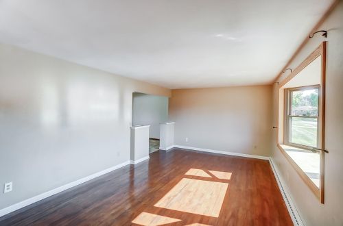 4739 Ashley Dr, Springfield, OH 45503-6006