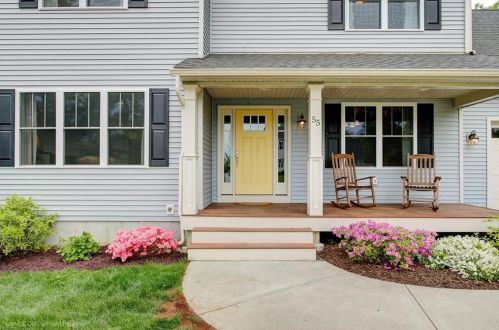 55 Watercress Ct, Coventry, RI 02816-8563
