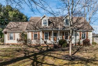 5130 Calgary, Murfreesboro TN  37129-8067 exterior