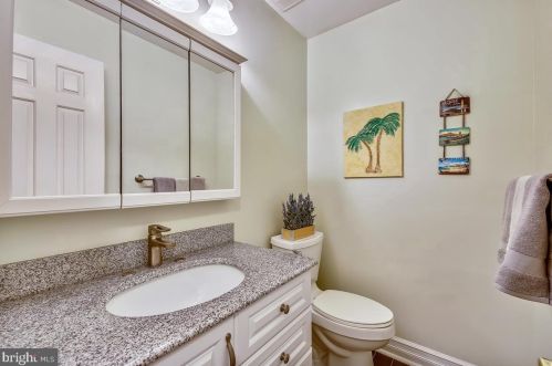 10 Balboa Ct, Silver Spring MD 20905-5897 exterior