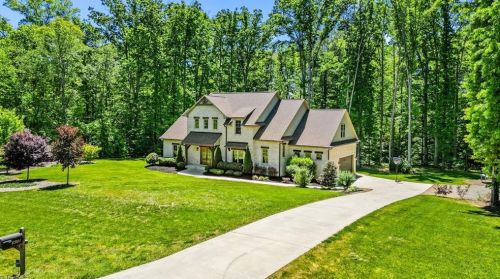 8301 Trottington Rd, Stokesdale, NC 27357-9367