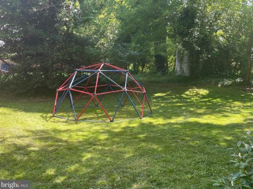 9512 Saybrook Ave, Silver Spring MD 20901-3034 exterior