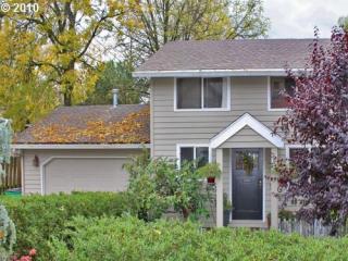 3922 Troy St, Portland, OR 97219-1667