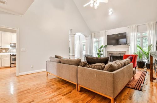 2491 Emerald Ridge Ct, Atlanta GA  30345-1600 exterior