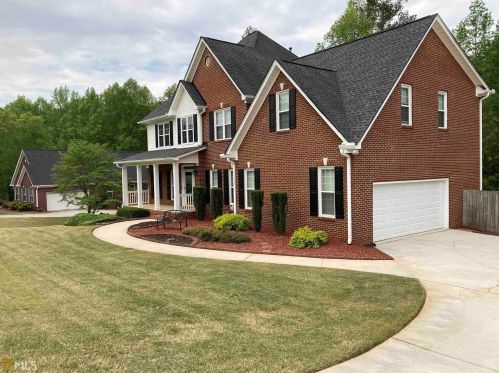 719 Forestglen Dr, Mcdonough, GA 30252-3977