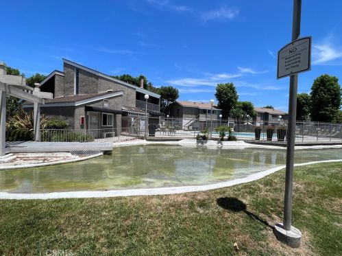 2811 Fairview St, Santa Ana CA 92704-5918 exterior