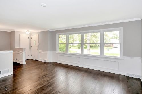 3055 Olive Rd, Homewood IL  60430-1413 exterior