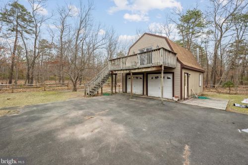 239 Maple Dr, Browns Mills, NJ 08015-5224