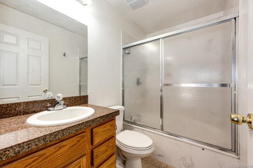 3865 63rd Ave, Arvada CO  80003-6719 exterior